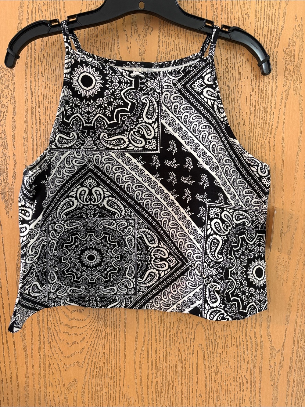 Torrid Black & White Paisley Bandana Crop Tank